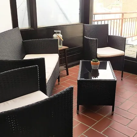 Super Penthouse #9 Oder #6 Mit Aufzug, Terrasse & Wintergarten Im Zentrum