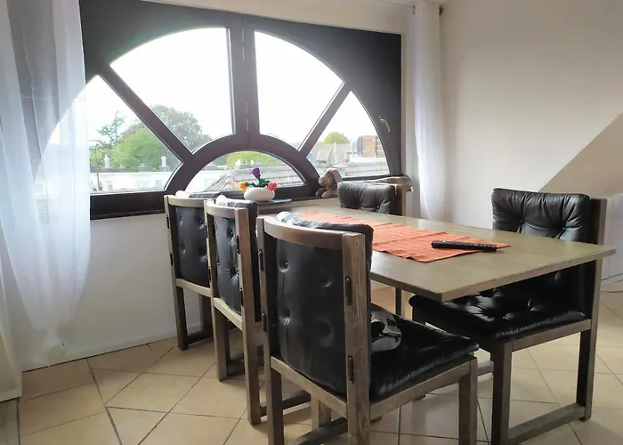 Super Penthouse #9 Oder #6 Mit Aufzug, Terrasse & Wintergarten Im Zentrum